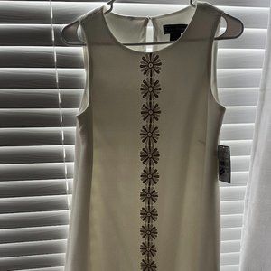 Jessica Howard Sleeveless  A-Line Knee-Length Dress [Gold/White]